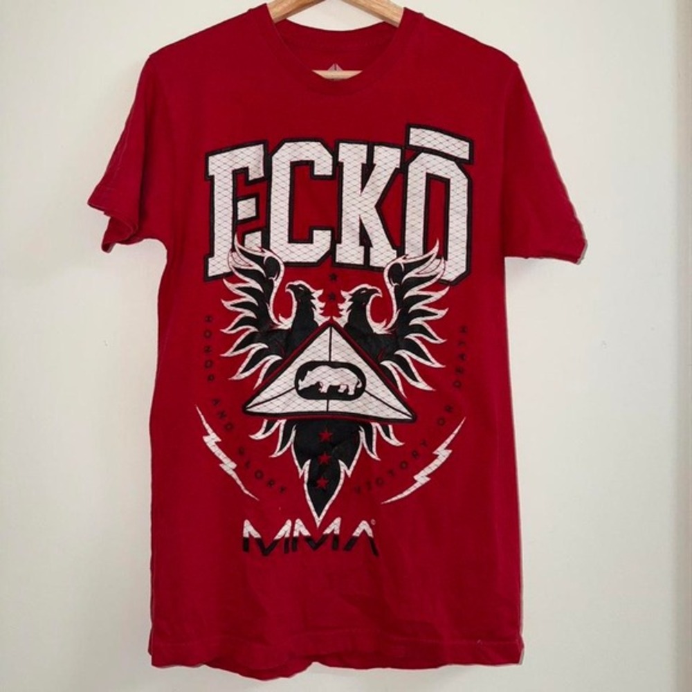 Y2K MMA ECKO MEDIUM PERFECT CONDITION